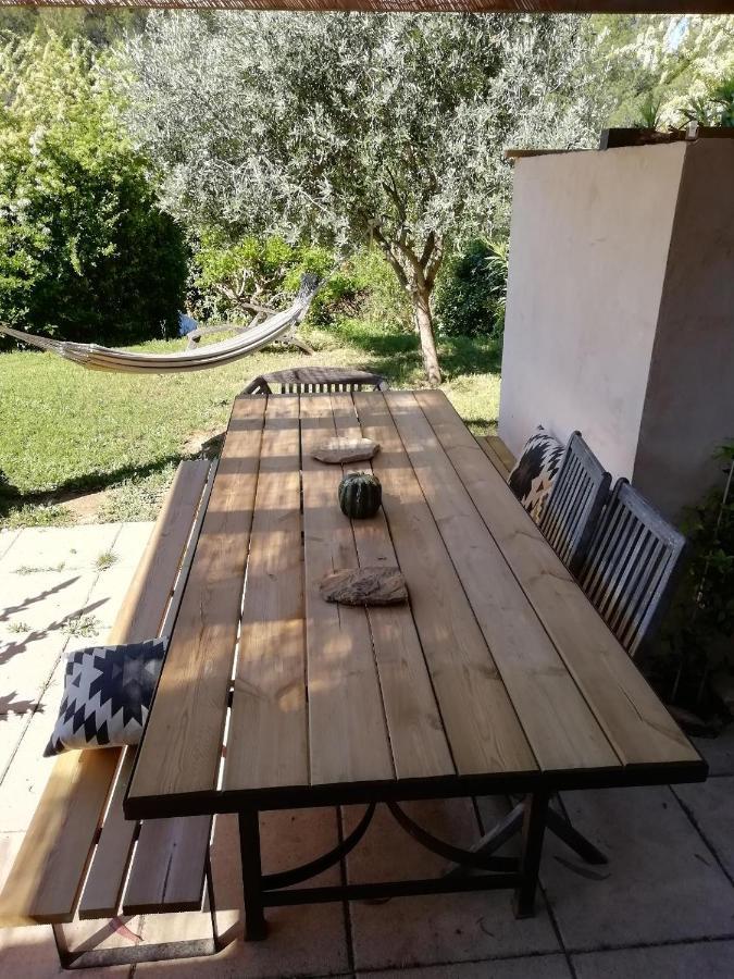 Le Repaire de la Cadière à 5mn des plages ! Saint-Cyr-sur-Mer Exterior foto